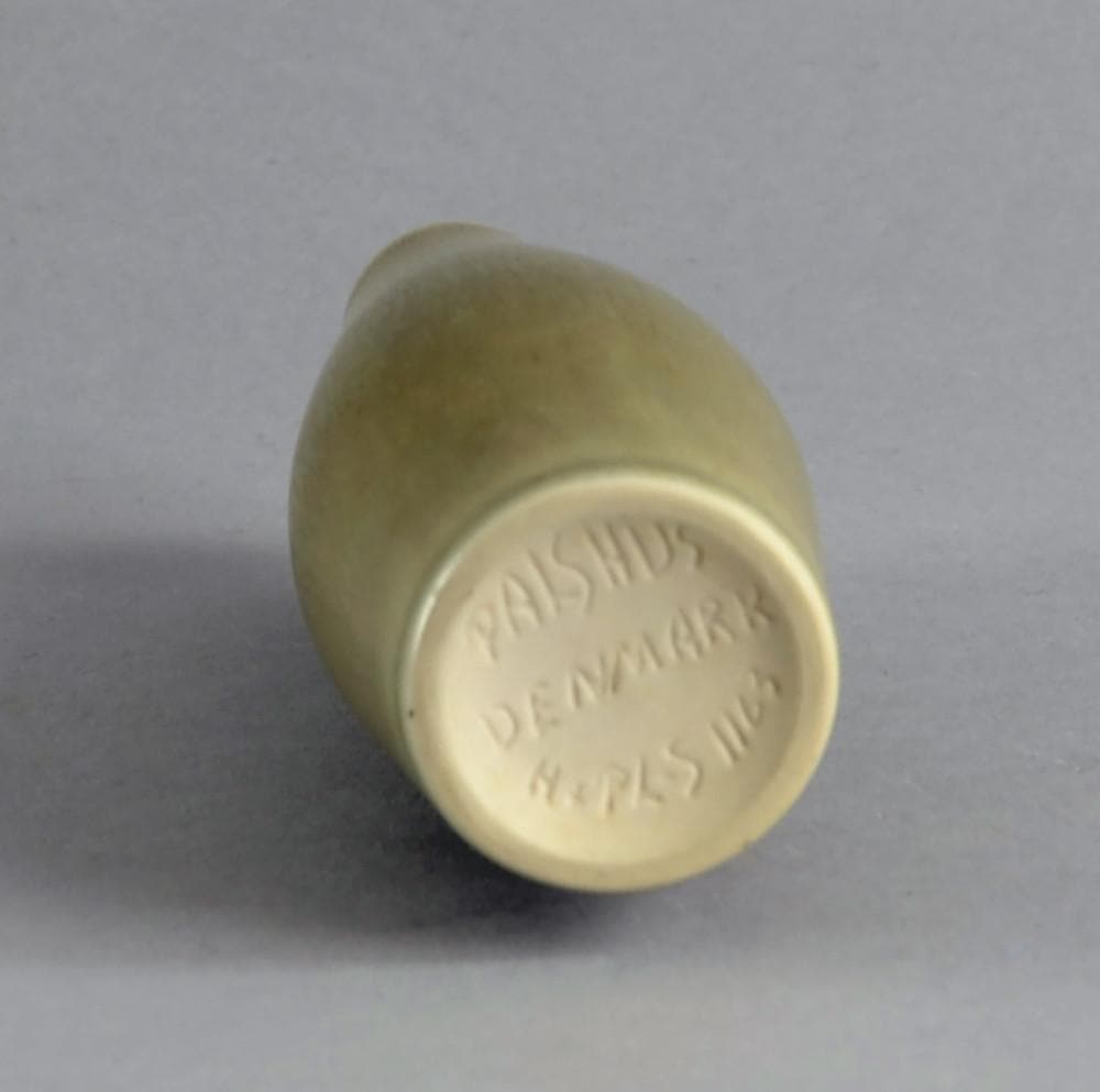 Vase by Per Linnemann-Schmidt at Palshus B3593 - Freeforms