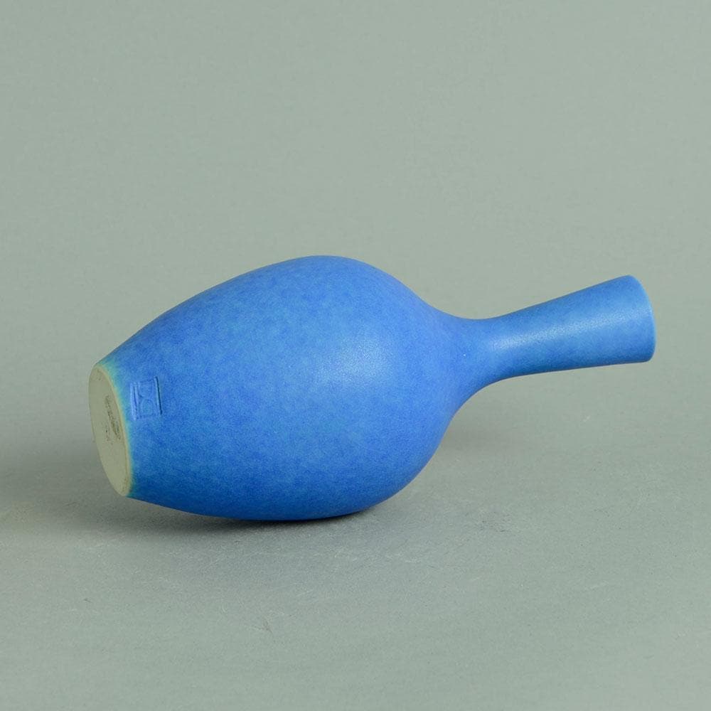 Vase with blue glaze by Delan Cookson N9225 - Freeforms