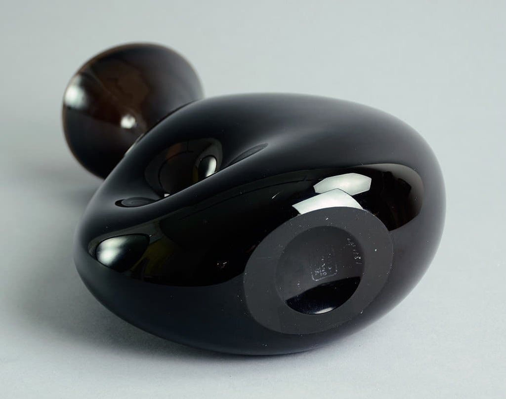 Vicke Lindstrand for Kosta Glass vase A1367 - Freeforms