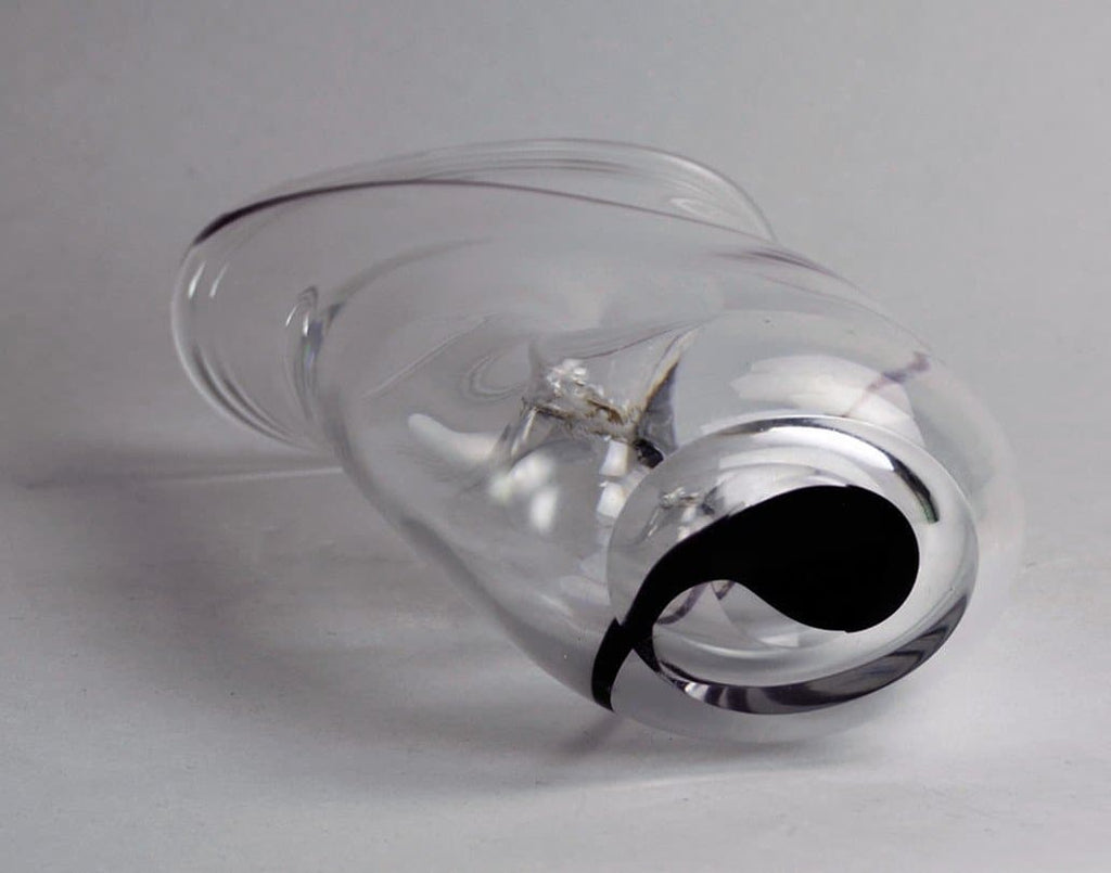 Vicke Lindstrand for Kosta Glass vase B3094 - Freeforms