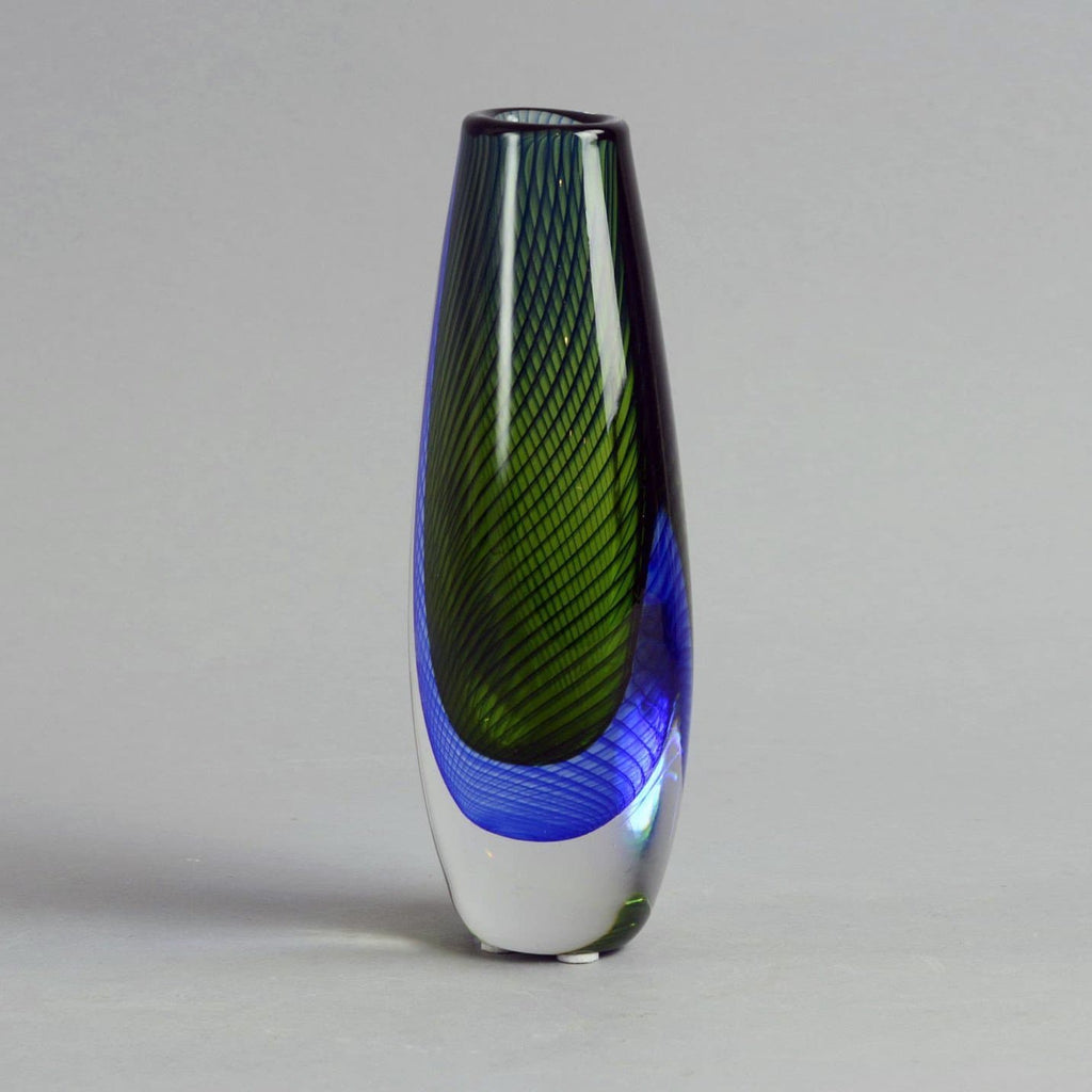 Vicke Lindstrand for Kosta Glass vase N9648 - Freeforms