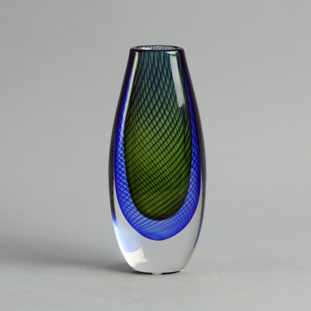 Vicke Lindstrand for Kosta Glass vase N9648 - Freeforms