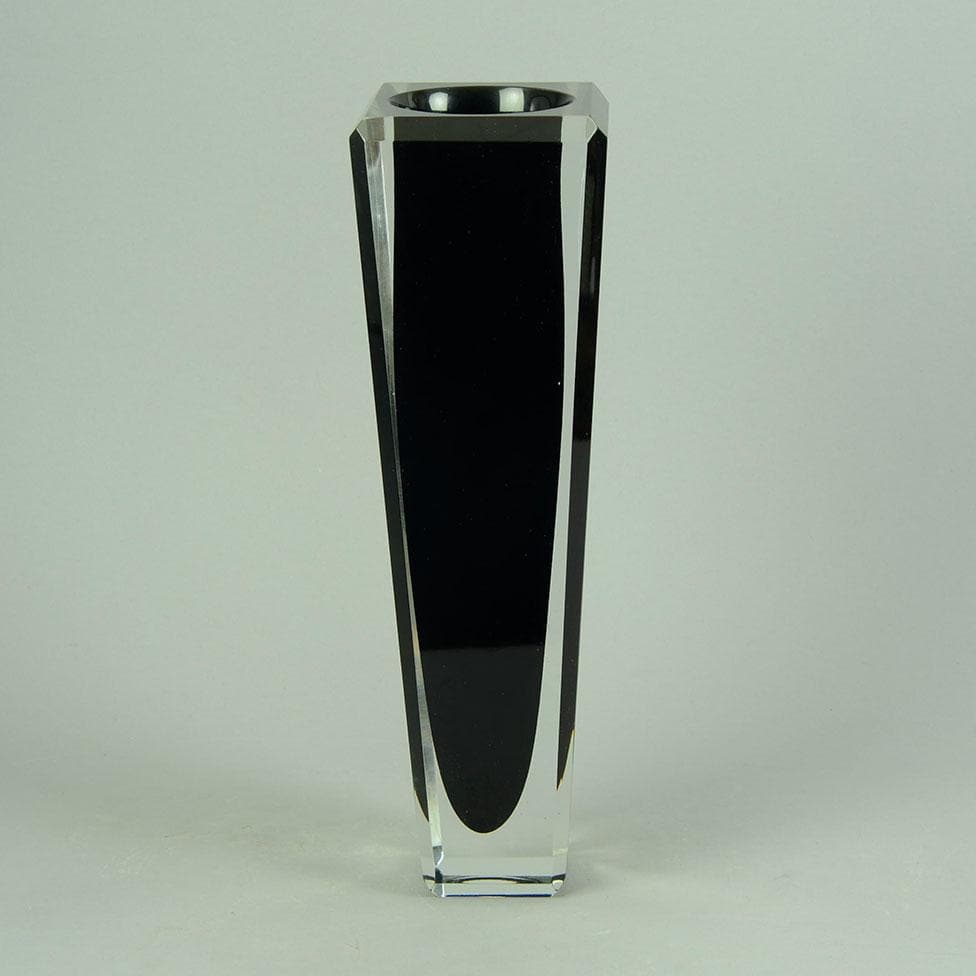 Vicke Lindstrand for Kosta, Rectangular sommerso vaseC5401 - Freeforms