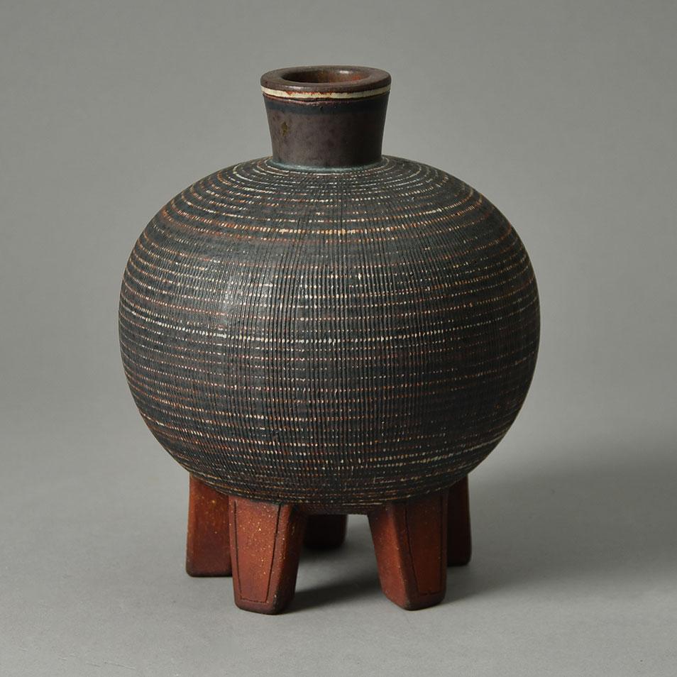 Wilhelm Kåge for Gustavsberg "Farsta" vase with line pattern to body G9217 - Freeforms