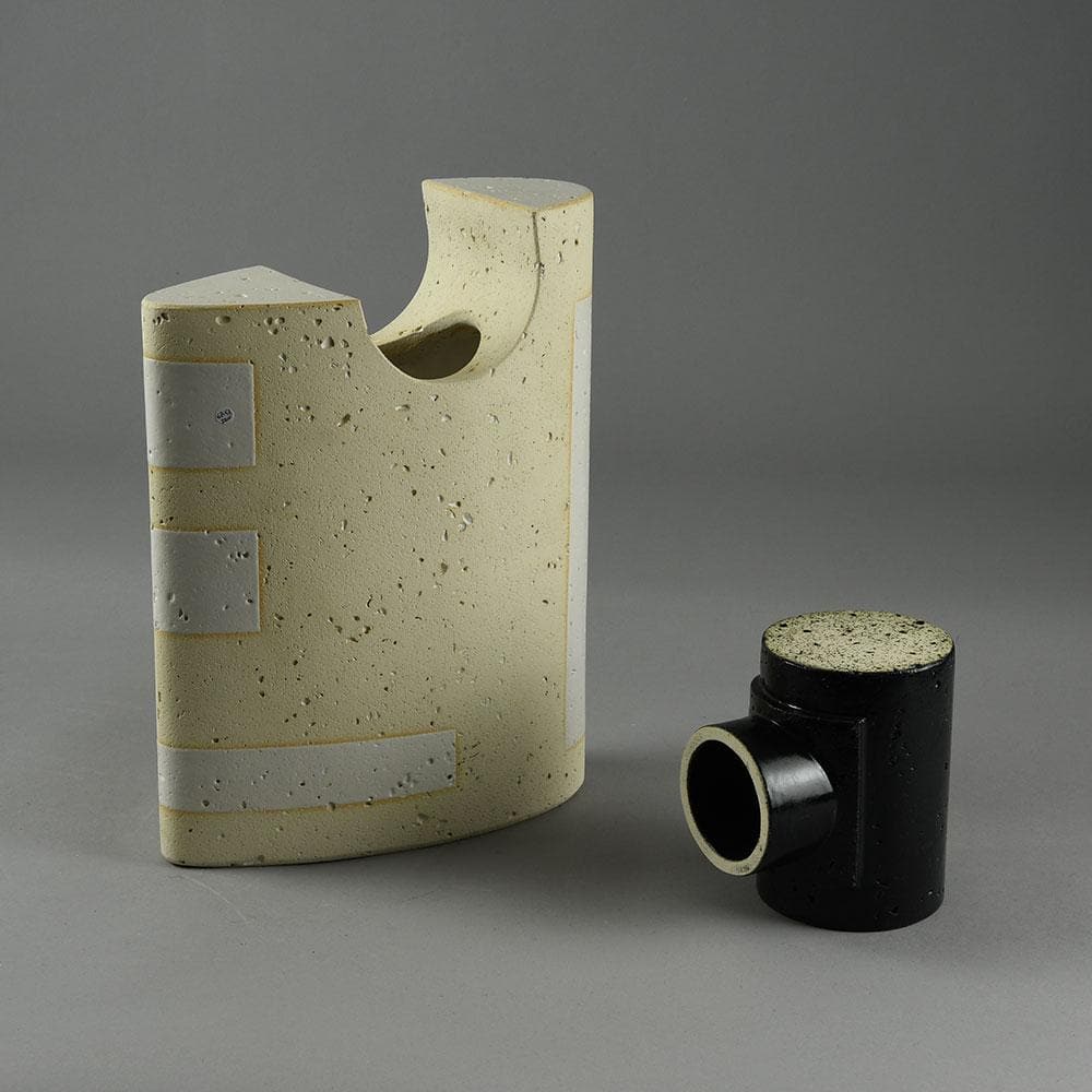 Wim Borst, the Netherlands, unique stoneware sculptural jar E7158a - Freeforms