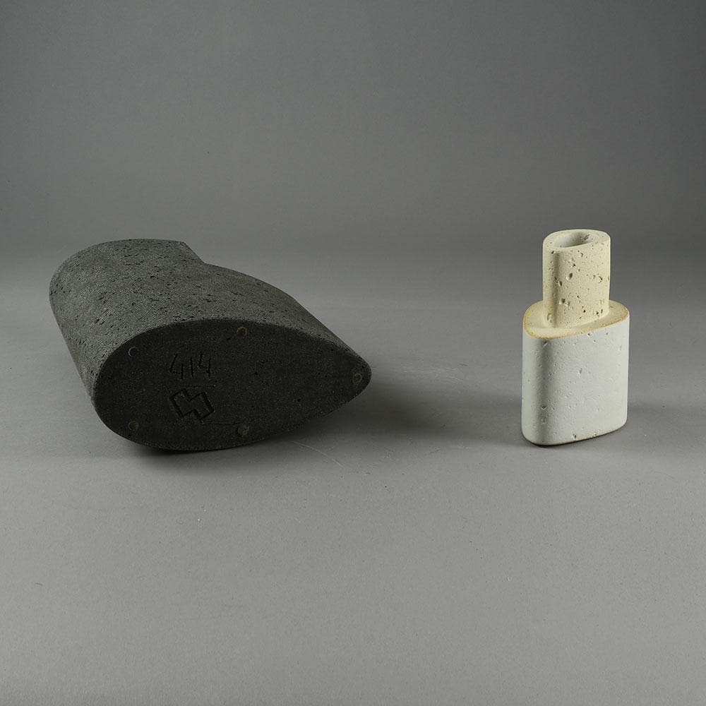 Wim Borst, the Netherlands, unique stoneware sculptural jar E7158b - Freeforms