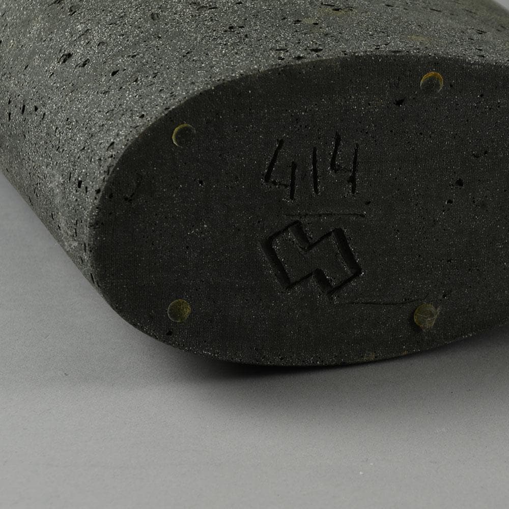 Wim Borst, the Netherlands, unique stoneware sculptural jar E7158b - Freeforms