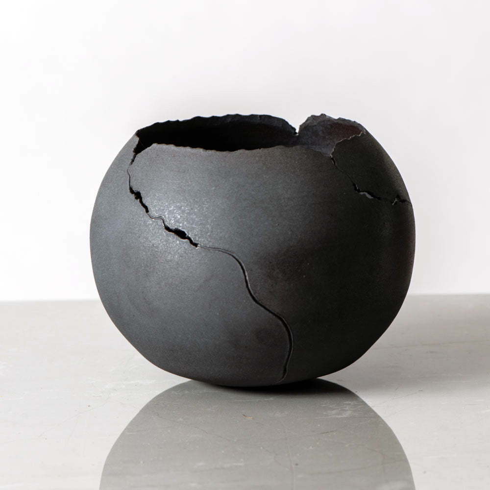 Horst Göbbels, own studio, Germany, sculptural vessel with black matte glaze J1297