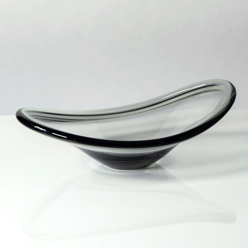 Per Lutken for Holmegaard, Denmark, ovoid bowl in gray glass A1394