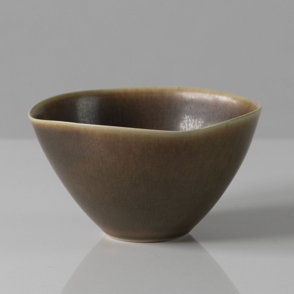 Per Linnemann-Schmidt at Palshus, Denmark, stoneware bowl with brown glaze K2299