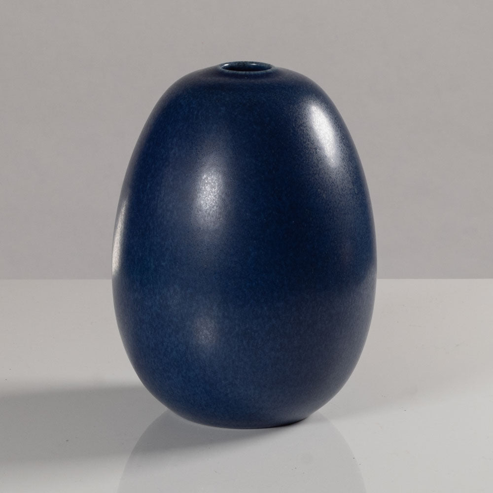 Erich and Ingrid Triller for Tobo, vase with semi-matte blue glaze L3825