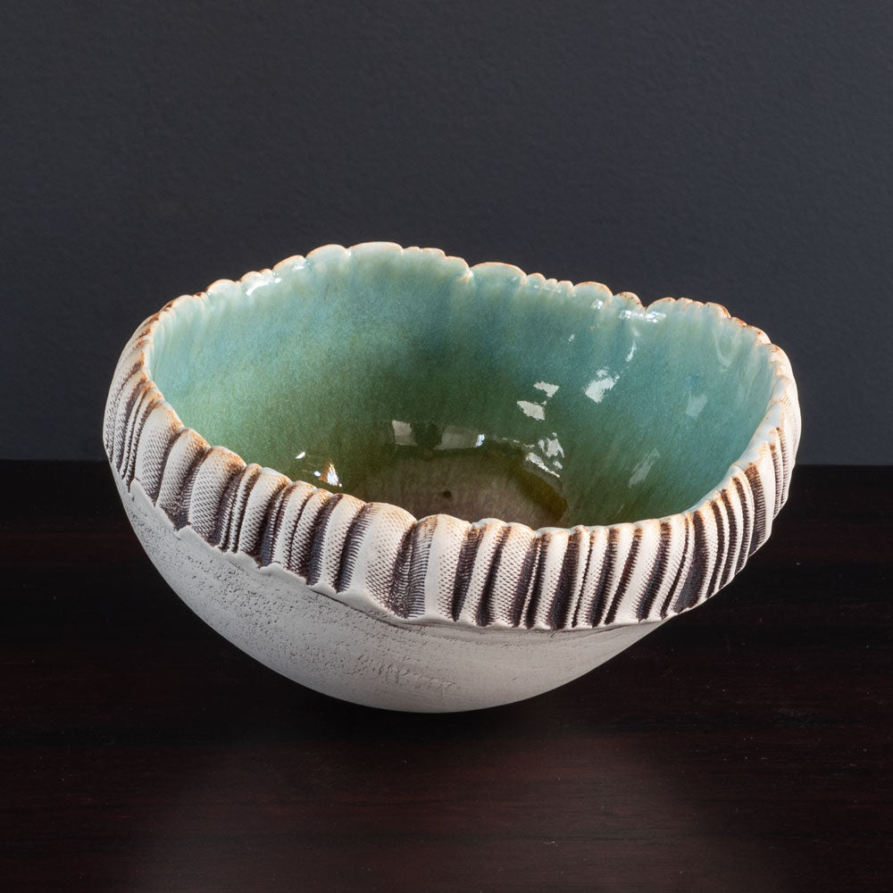 Bengt Berglund for Gustavsberg, Sweden, unique stoneware bowl L3779