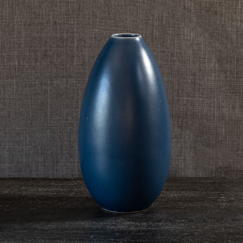 Bo Fajans, stoneware vase with matte blue glaze L3959