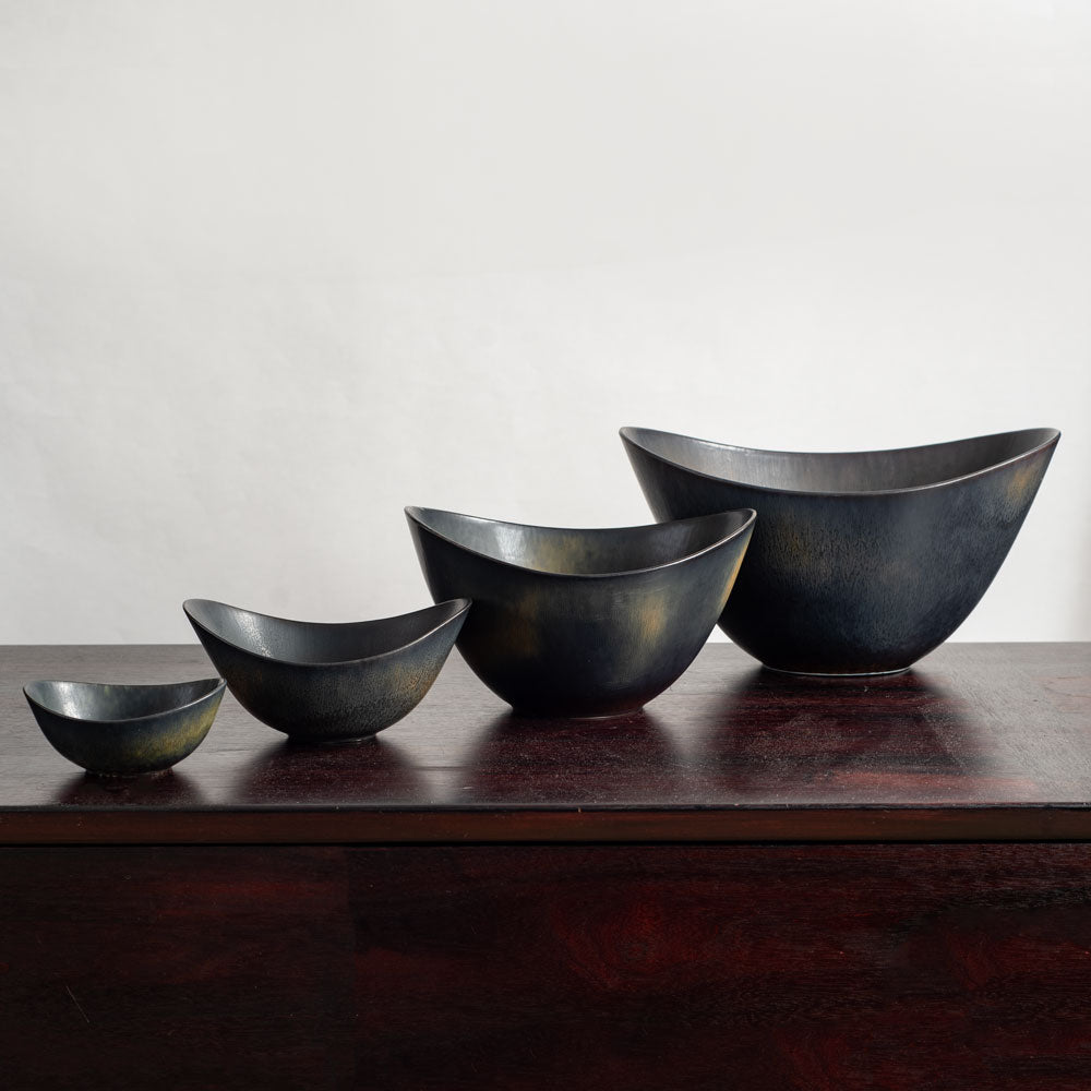 Group of ovoid bowls with black glaze Gunnar Nylund for Rörstrand, Sweden