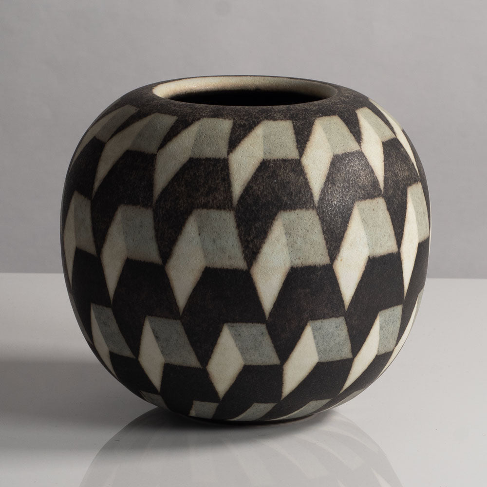 Inke Lerch-Brodersen, Germany, unique stoneware round vase with pattern M4059