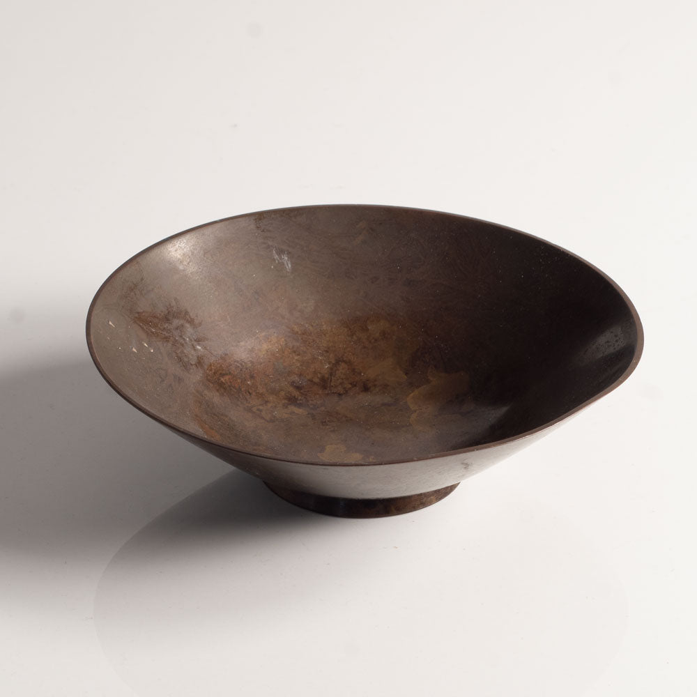 Henning Wolfhagen, Denmark, bronze bowl L3161