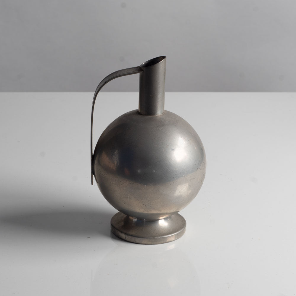 Nordiska Juvelaktiebolaget, Sweden, round pewter jug L3820