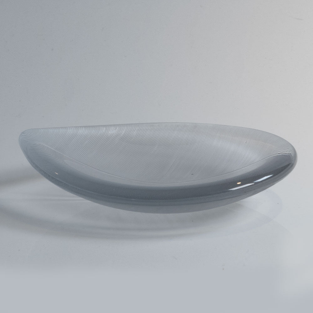Tapio Wirkkala for Iittala, Finland, comb-cut leaf dish K2661
