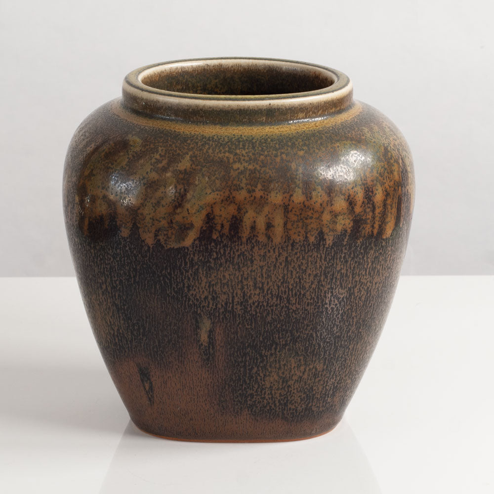Nils Thorsson for Royal Copenhagen, Denmark, vase with solfatara glaze M4122