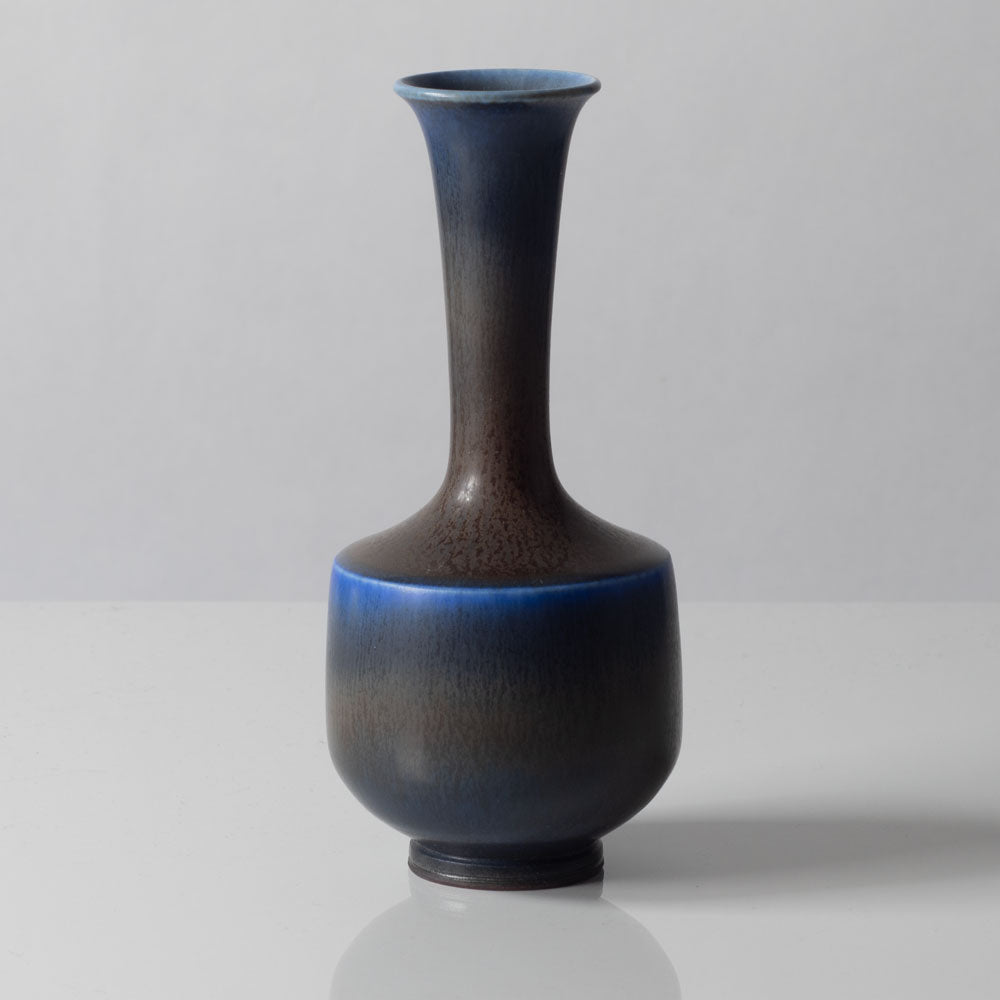 Berndt Friberg for Gustavsberg, Sweden, unique stoneware longnecked vase with dark blue glaze K2727