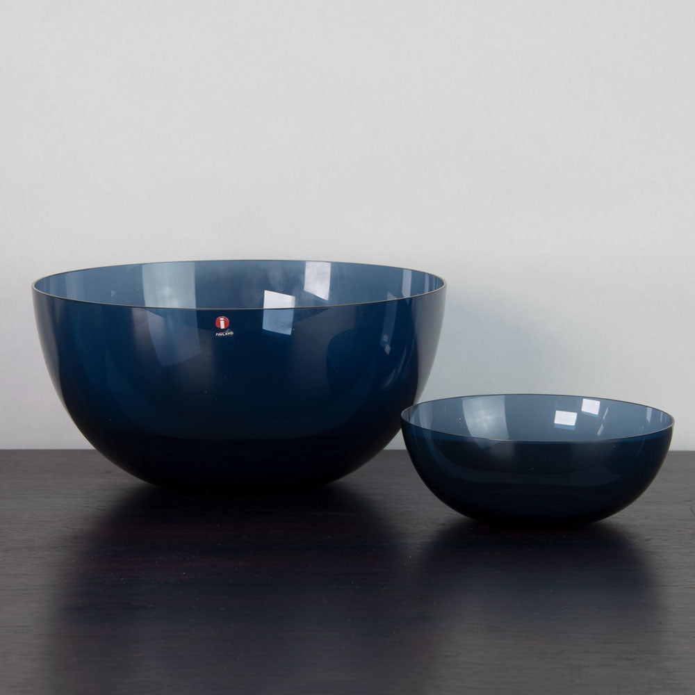 Two bowls by Timo Sarpaneva for Iittala, Finland
