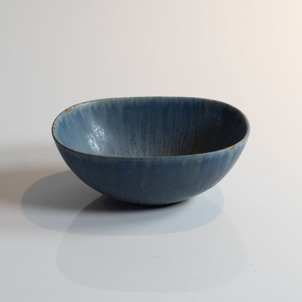 Carl Harry Stålhane for Rörstrand, Sweden, bowl with light blue haresfur glaze L3629