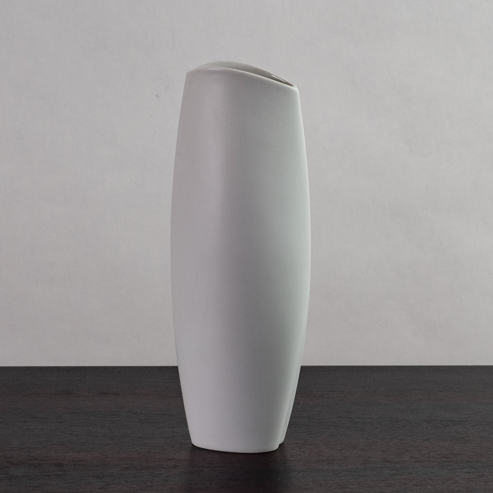 Tapio Wirkkala for Rosenthal, Germany, flattened porcelain vase G7023