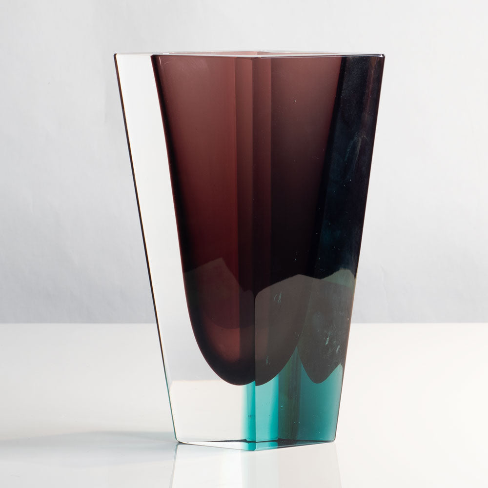 Kaj Franck for Nuutäjarvi-Nottsjö, Finland, large purple "Prisma" vase H1061