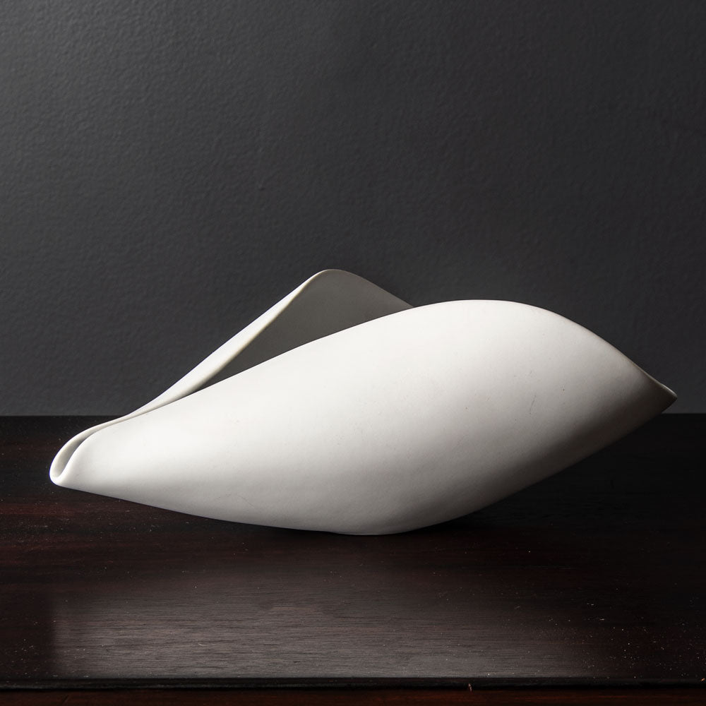 Stig Lindberg for Gustavsberg, "Veckla" bowl with matte white glaze H1441