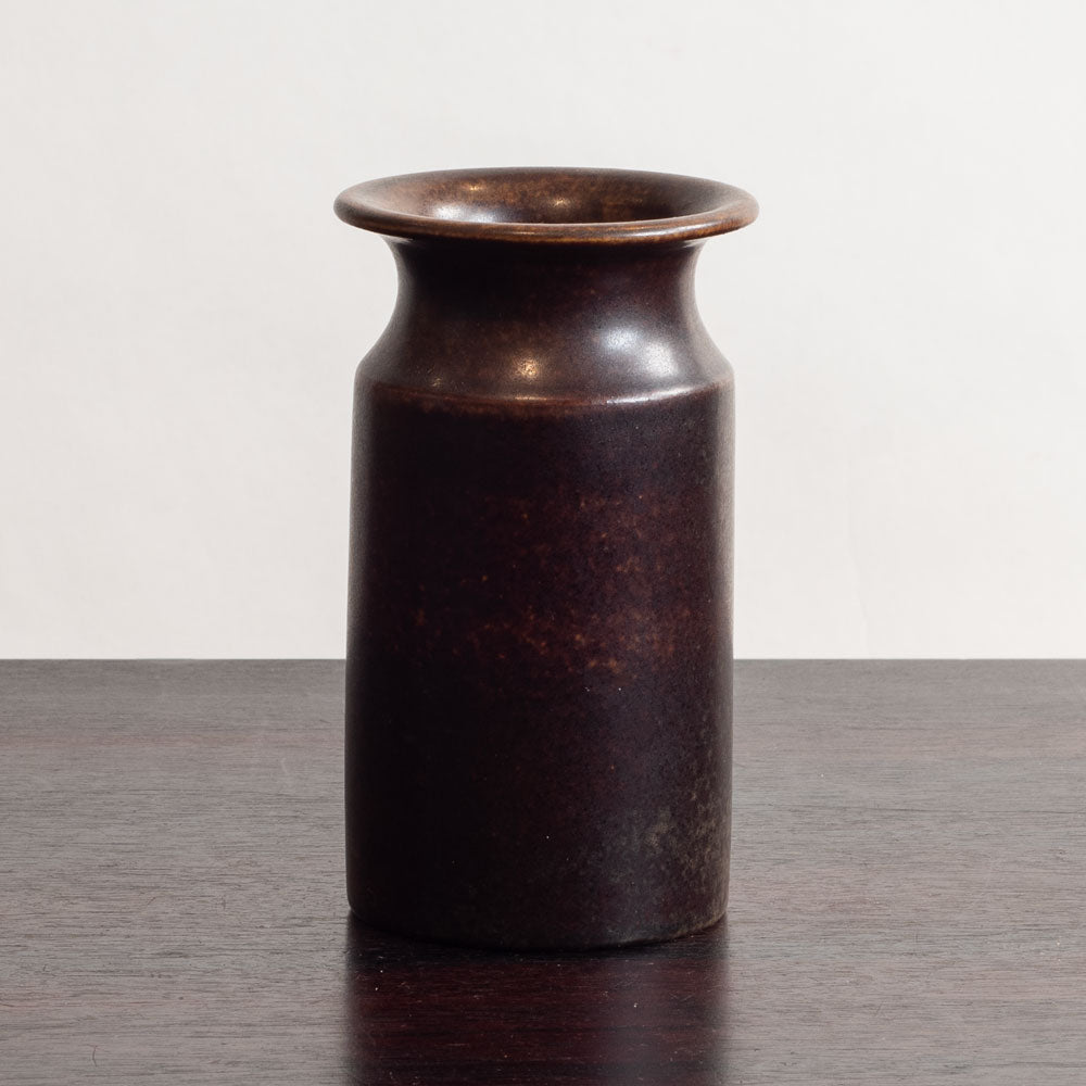 Erich and Ingrid Triller for Tobo, Sweden, unique stoneware vase with dark brown glaze G9175