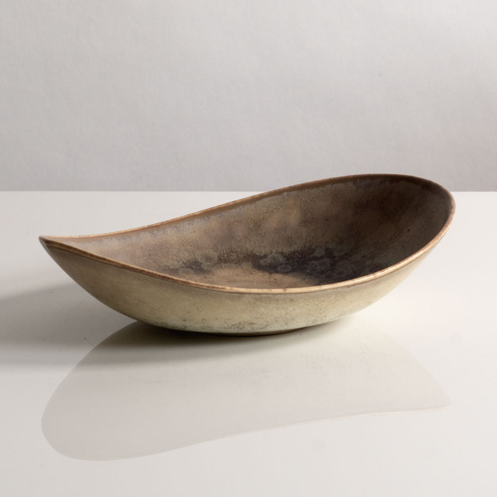 Carl Harry Stålhane for Rörstrand, Sweden, stoneware bowl with brown crystalline glaze M5423