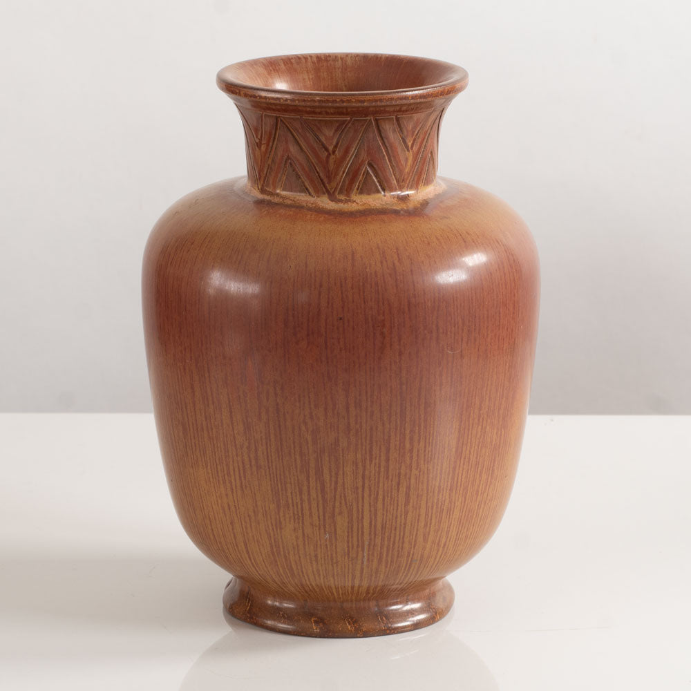 Gunnar Nylund for Rörstrand, Sweden, stoneware vase with golden brown glaze M5446