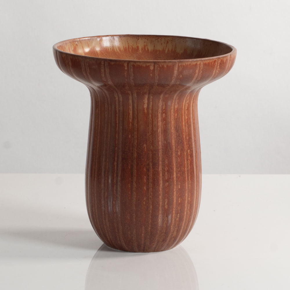 Gunnar Nylund for Rörstrand, Sweden, stoneware vase with golden brown glaze M5475