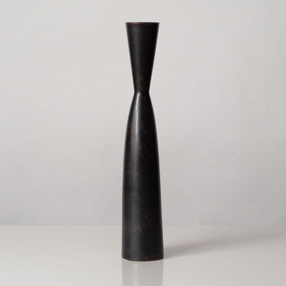 Carl Harry Stålhane for Rörstrand, Sweden, stoneware vase with brown glaze L3361