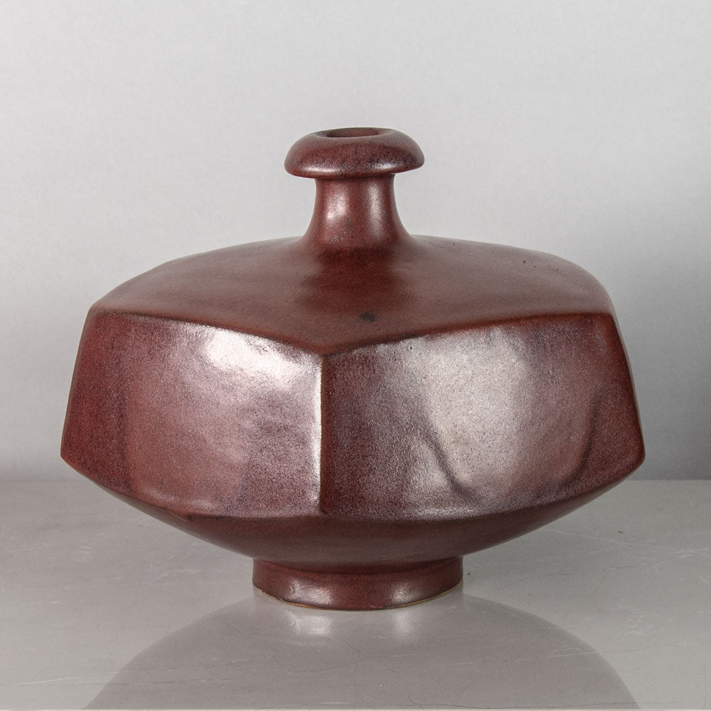 Horst Kerstan, Germany, unique large stoneware vase with speckled semi-matte reddish brown glaze H1511