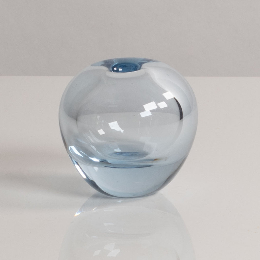 Per Lutken for Holmegaard, Denmark, small round vase in pale blue glass M5497