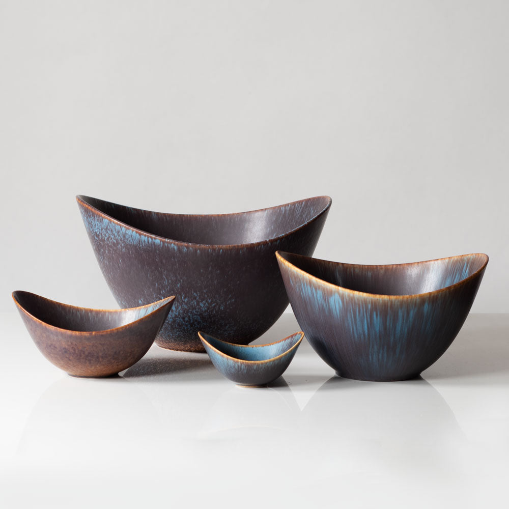 Group of ovoid bowls with blue and brown glaze Gunnar Nylund for Rörstrand, Sweden