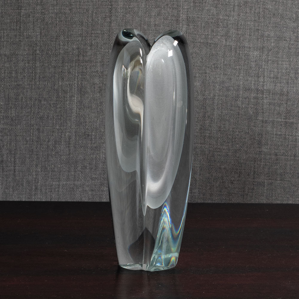 Kaj Franck for Nuutäjarvi-Nottsjö , glass tulip vase M5392