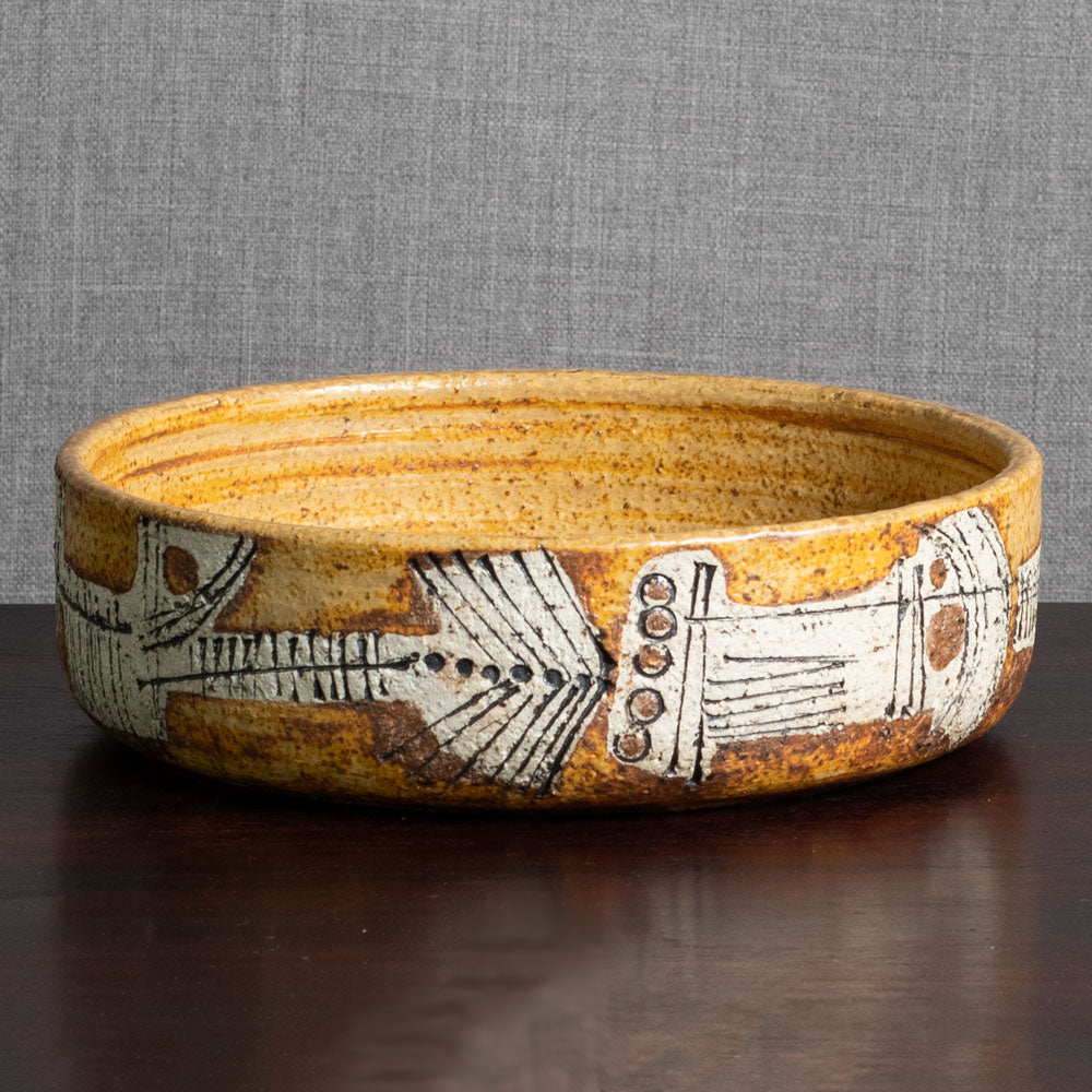 Lisa Larson for Gustavsberg, unique bowl with yellow ochre glaze M5606