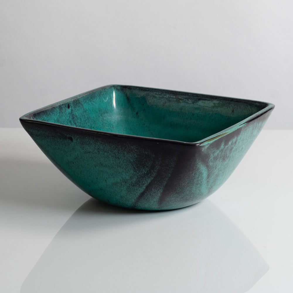 Nils Kahler for Kähler Keramik, Denmark, earthenware bowl with black and green glaze M5575