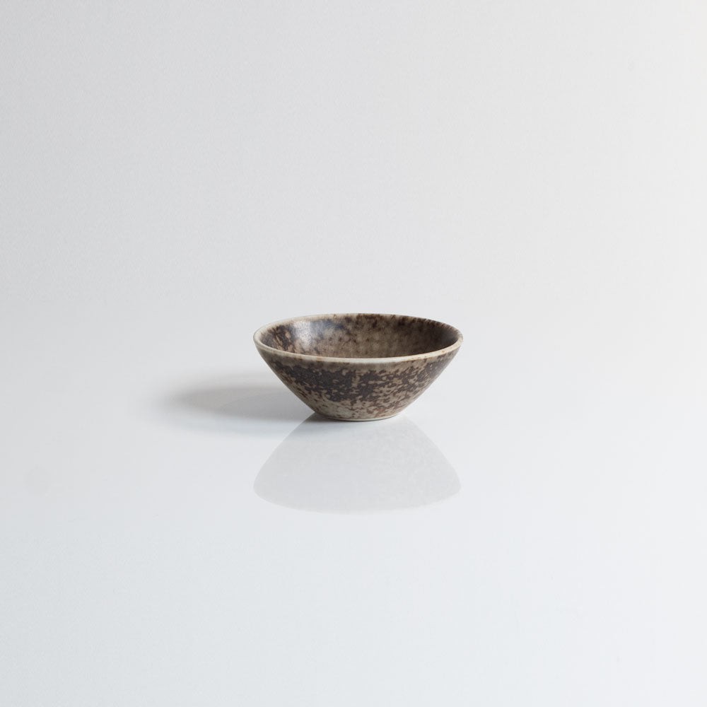 Carl Harry Stålhane for Rörstrand, Sweden, bowl with white and brown glaze M5539