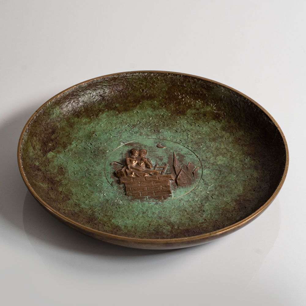 Tinos, Denmark, bronze dish with eloping couple in relief M5654