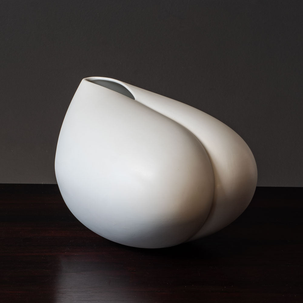 Tapio Wirkkala for Rosenthal, Germany, porcelain "Aphrodite" form L3581