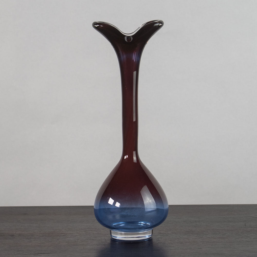 Nils Landberg for Orrefors, Sweden, long necked bud vase J1602