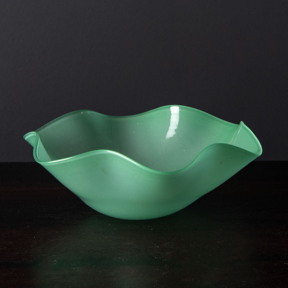 Sven Palmqvist for Orrefors, Sweden, "Kantara" bowl in opalescent pale green glass F1074