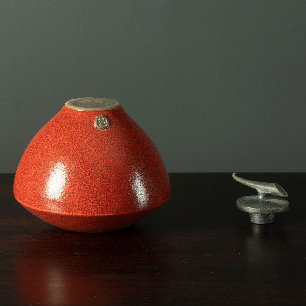 Tim Andrews, unique jar with semi-gloss red crackle glaze H1450 - Freeforms