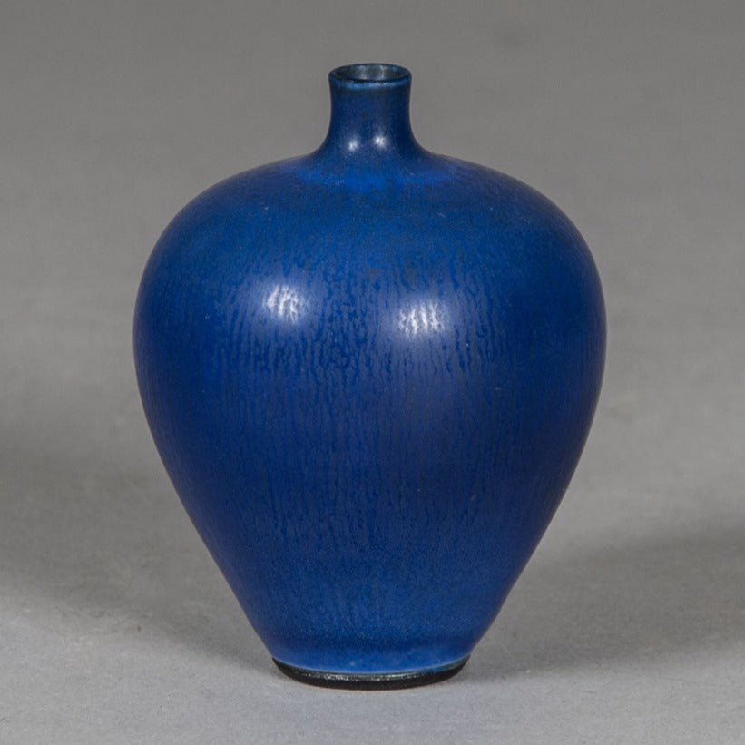 Berndt Friberg for Gustavsberg, Sweden, miniature vase with blue haresfur glaze H1600