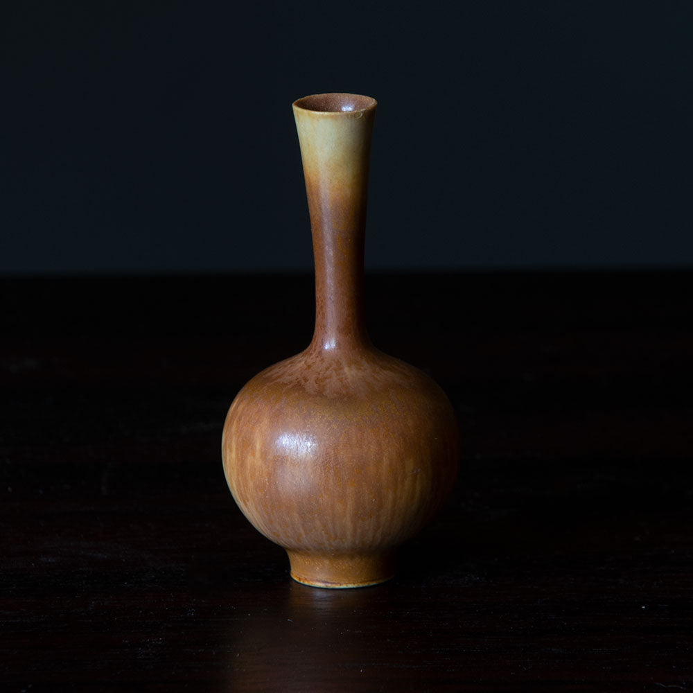 Berndt Friberg for Gustavsberg miniature vase with pale brown glaze H1173
