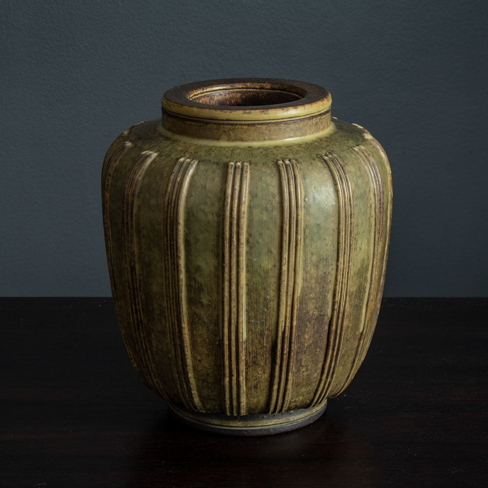Wilhelm Kåge for Gustavsberg, ribbed "Farsta" vase with matte brown glaze G9243