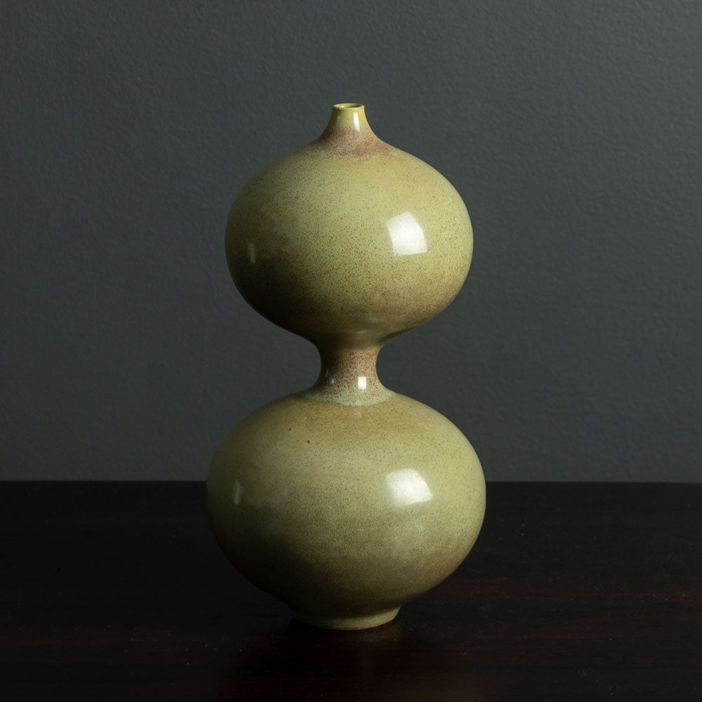 Elizabeth Pluquet-Ulrich, Germany, unique stoneware double gourd vase with glossy glaze H1058